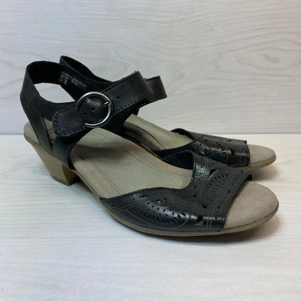 Earth Womens 7.5 Carson Westport Wedge Sandals Black Leather Laser Cut Comfort